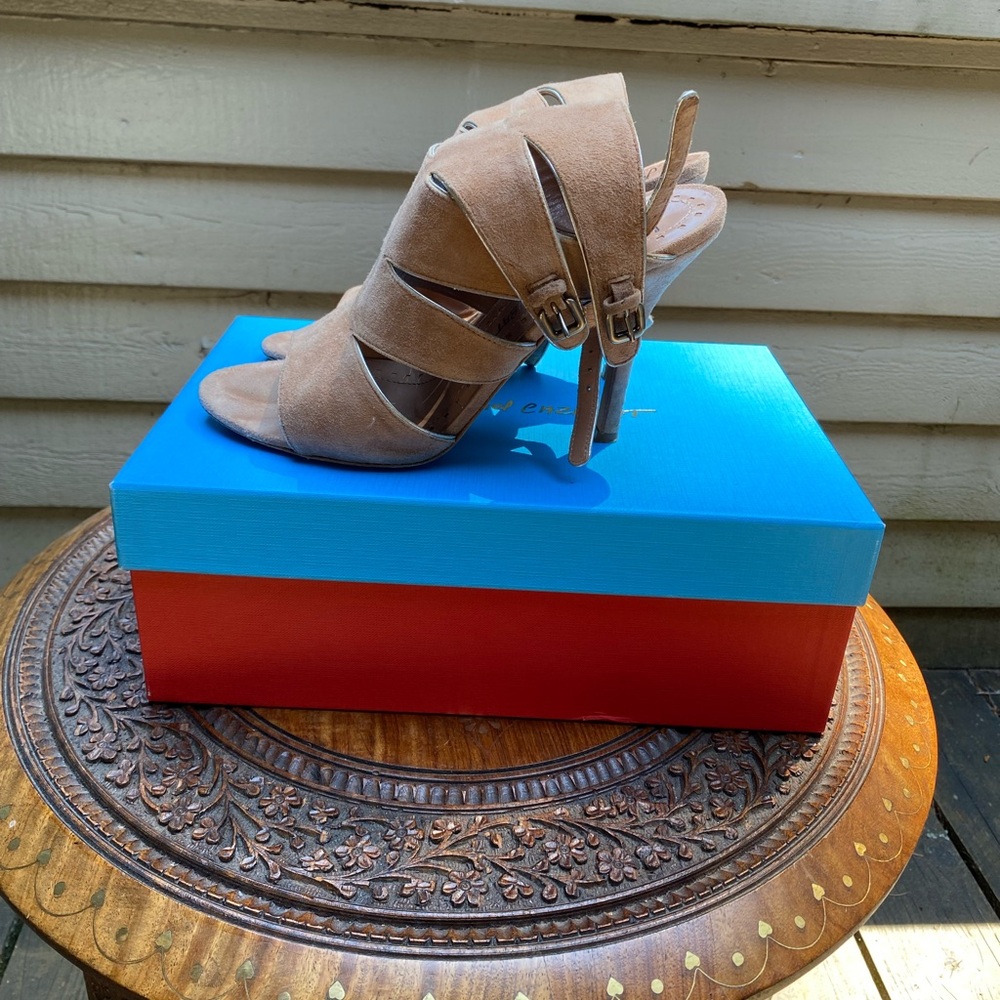 Jean-Michel Cazabat Oksana Sandal, size 37/7, suede Nide and silver trim